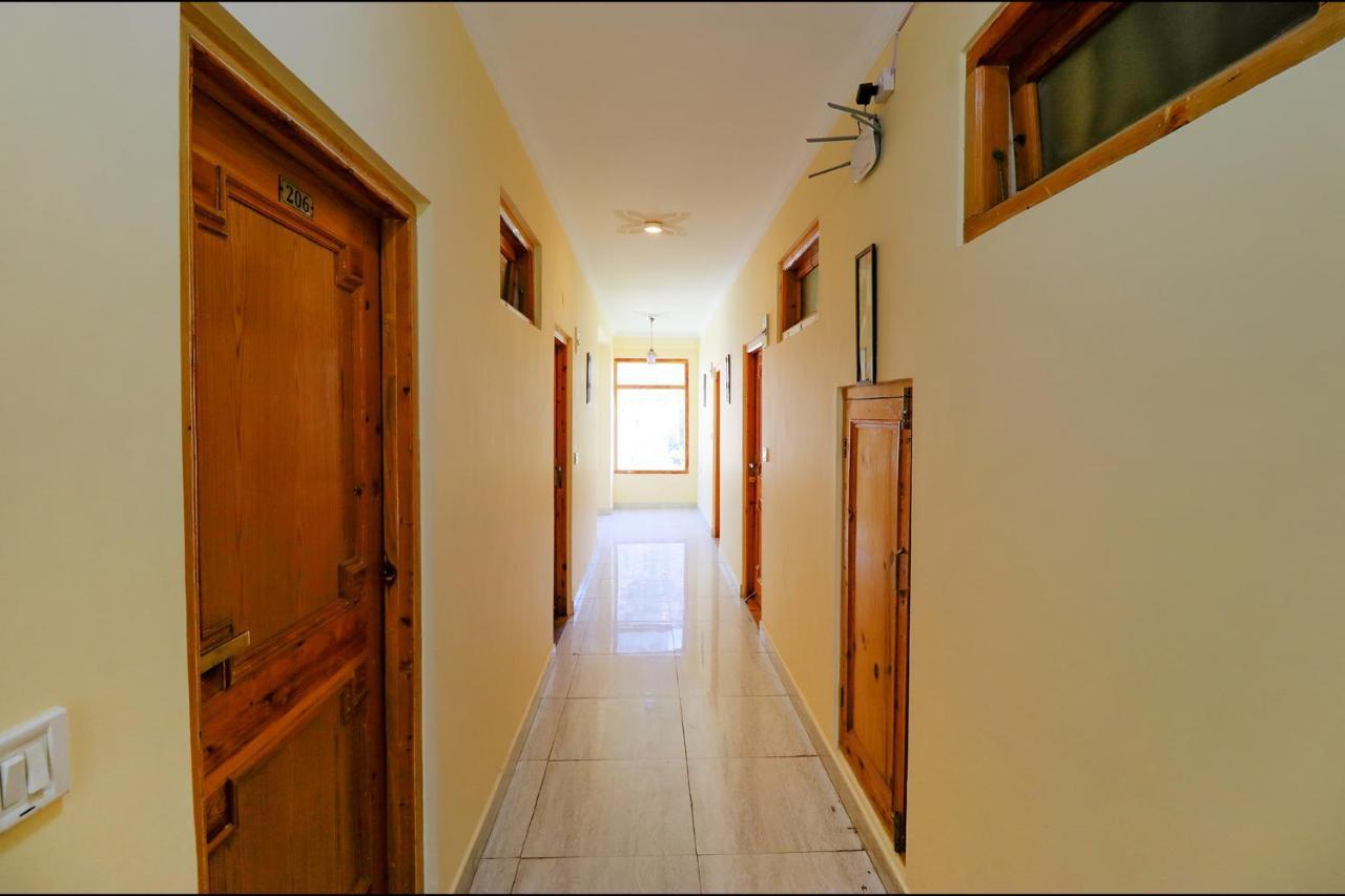 Fabhotel Mai Vrindavan Manāli エクステリア 写真